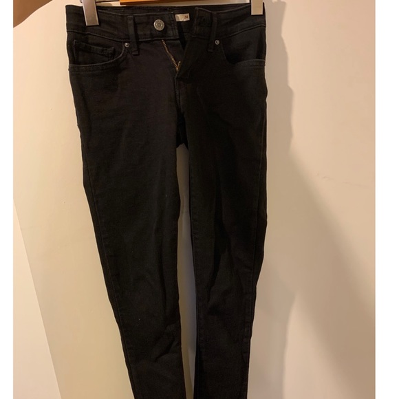 Levi’s black 711 mid rise - Picture 3 of 5